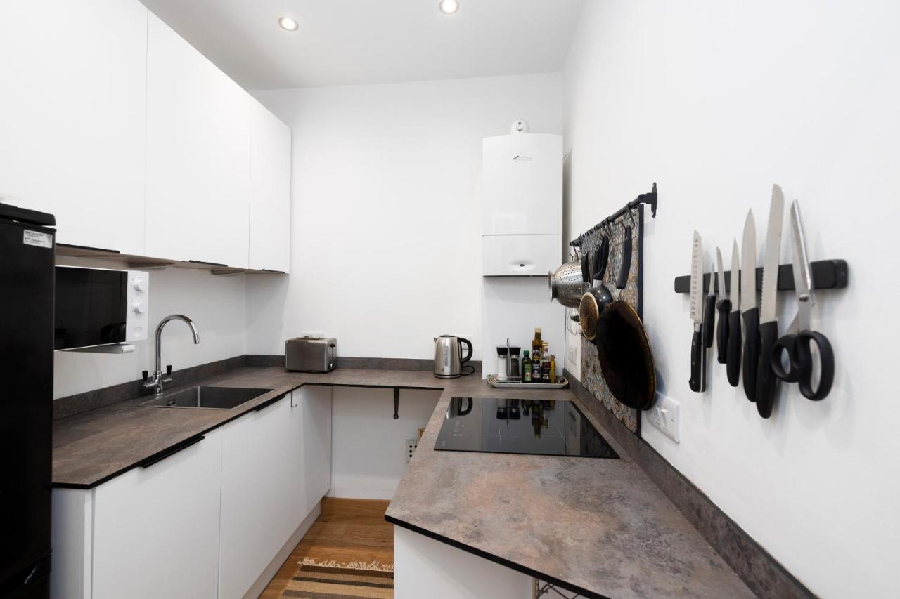 Edinburgh Holyrood Park Views Apartment Buitenkant foto